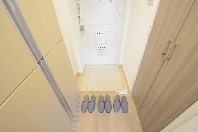 ハヤマビル 玄関