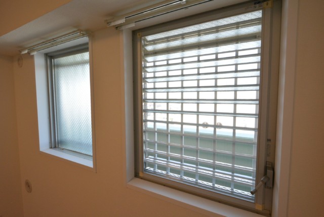 アフェクシオン南烏山 洋室2