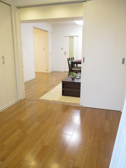 戸山ハイツ 洋室２