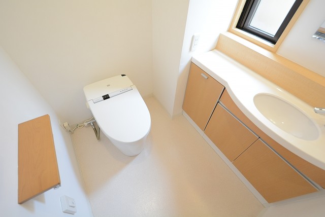 テラス目白 トイレ