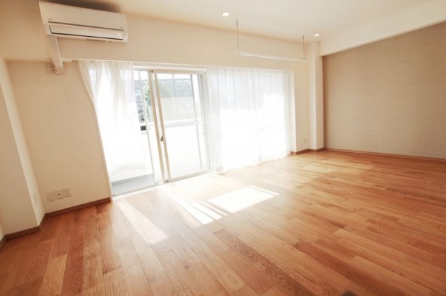 日商岩井田園調布マンション　LD