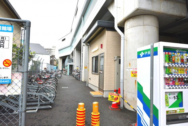 砧スカイハイツ　駅前駐輪場