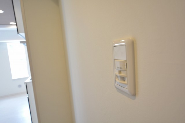 メイゾン西麻布　人感センサー404