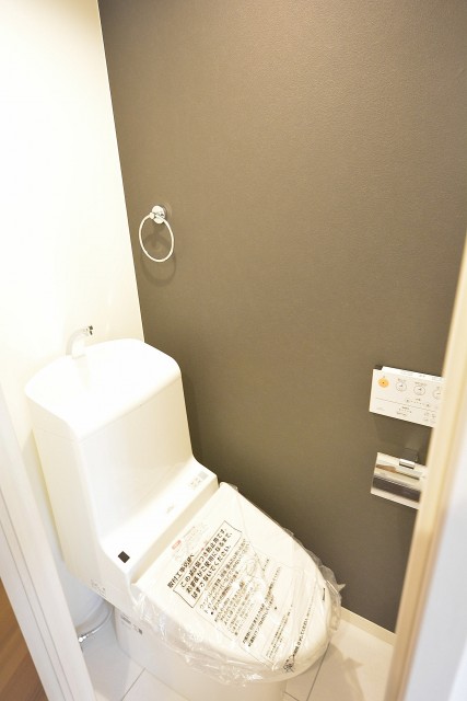 メイゾン西麻布　トイレ404