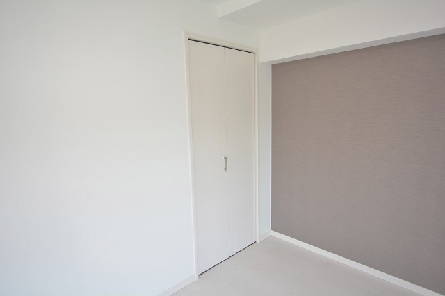 メイゾン西麻布　洋室クローゼット404