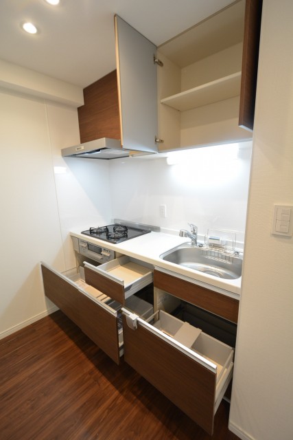 太子堂パレス　キッチン収納