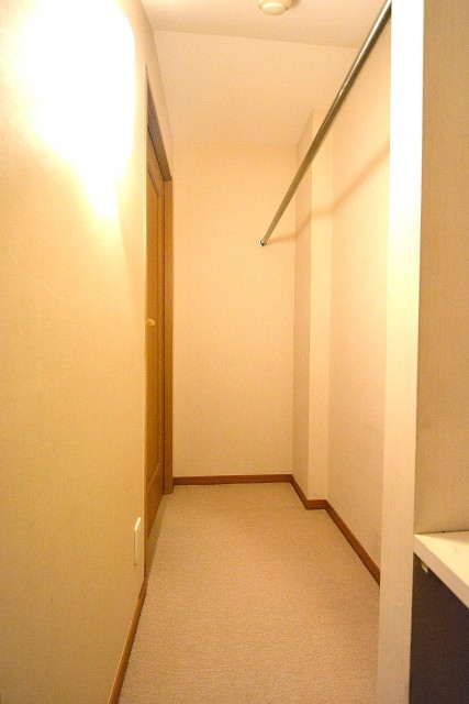 イルサント代々木上原　ウォークインクローゼット