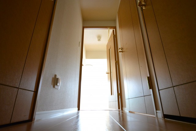 アフェクシオン南烏山　廊下ピカピカ