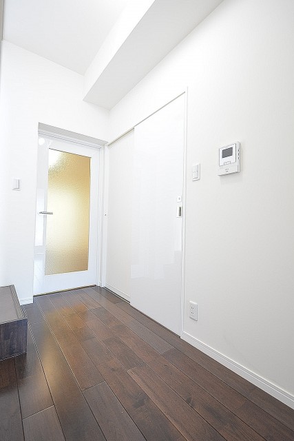 南青山グリーンヒルハウス　2階廊下