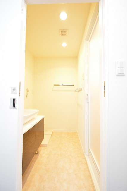 南青山グリーンヒルハウス サンタリールーム