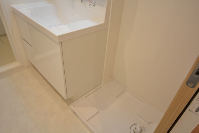 ファミール築地　洗濯機置場