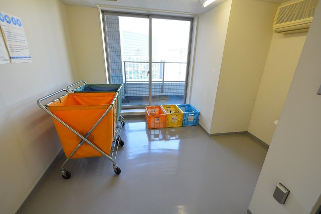 東京ツインパークス・レフトウイング　40Fゴミ置き場