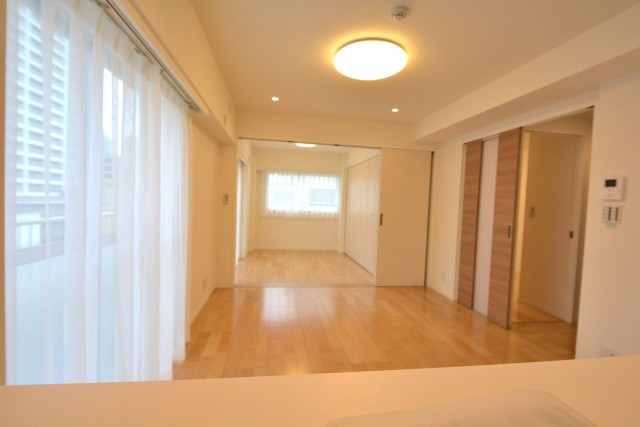 ファミール築地　キッチンから