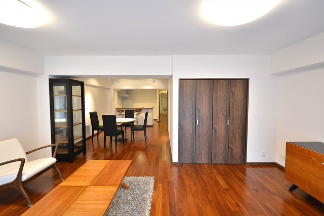 砧スカイハイツ　リビングから2