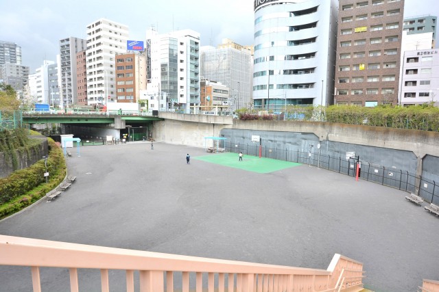 ファミール築地　公園俯瞰