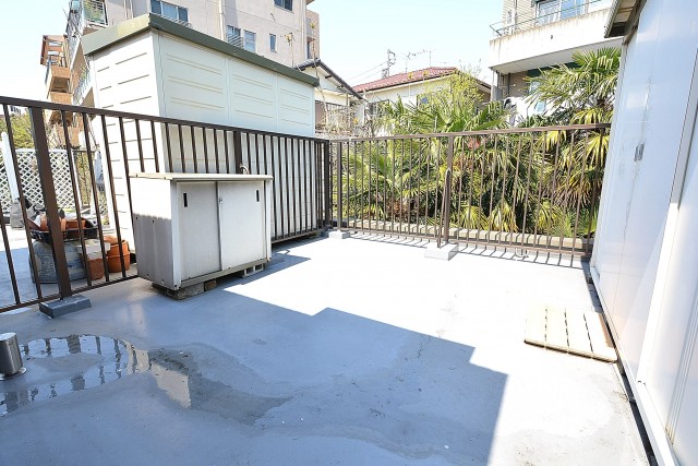 南青山グリーンヒルハウス　ルーフバルコニー