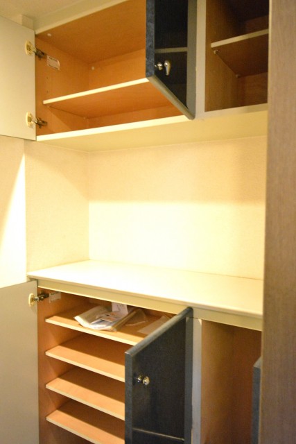 ディアナコート成城　シューズボックス