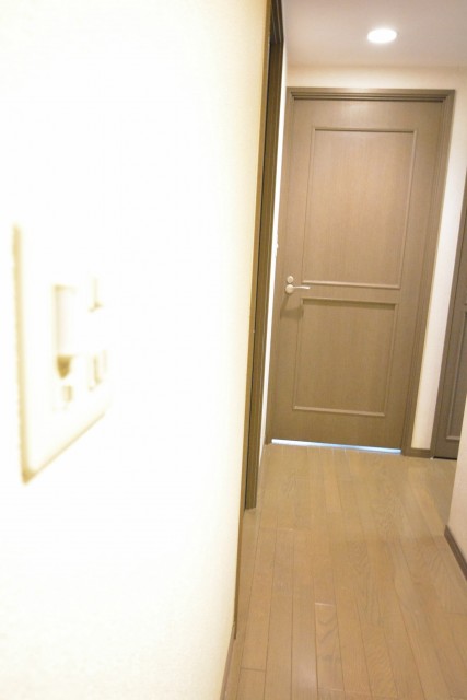 ディアナコート成城　人感ライト