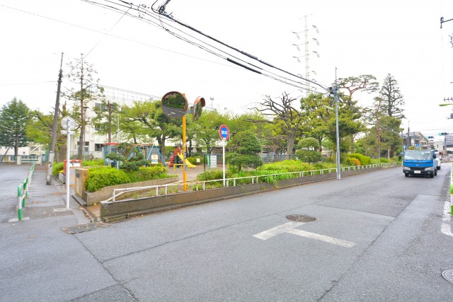 ディアナコート成城　公園