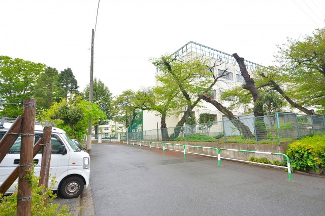 ディアナコート成城　明正小学校