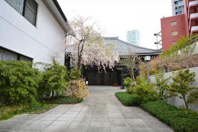 東武ハイライン第2芝虎ノ門　お寺2