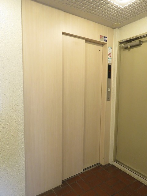 護国寺ロイアルハイツ　エレベーター
