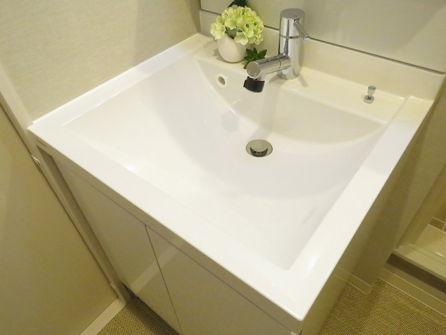 月島四丁目住宅　洗面化粧台