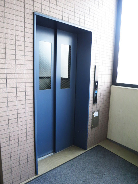 サンクレイドル・レヴィール池袋　エレベーター