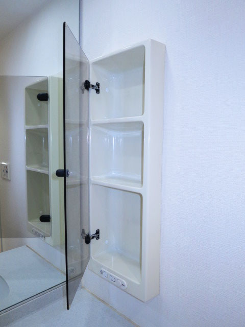 ゆったりサイズの洗面化粧台