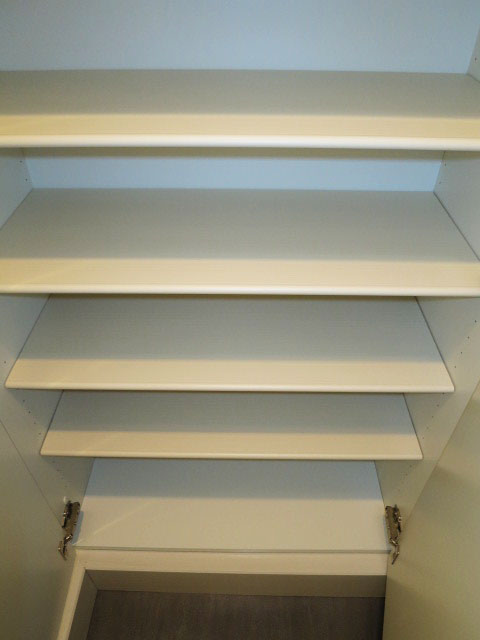 トールタイプのシューズボックスは大容量