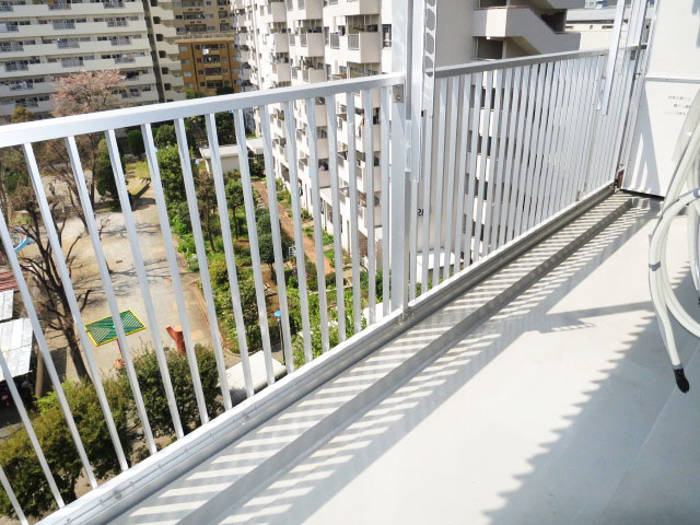 南西向きのバルコニー