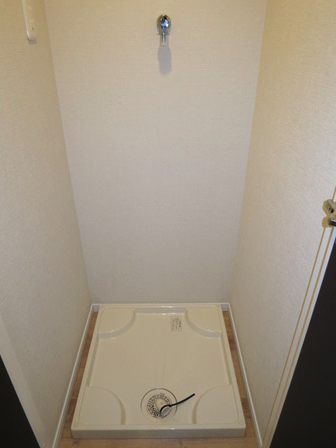 トーア早稲田マンション　洗濯機置場