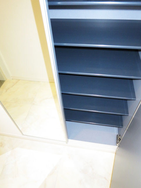 シューズボックスは大容量です