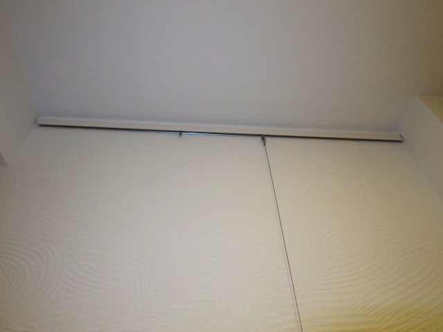 玄関にはピクチャーレール