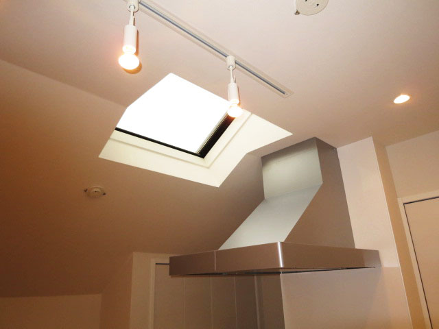 キッチンの天窓