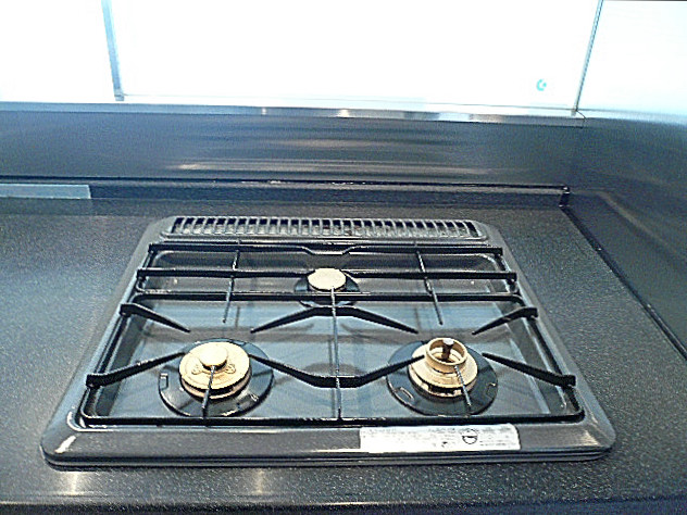 ホームズ緑が丘　3口コンロ