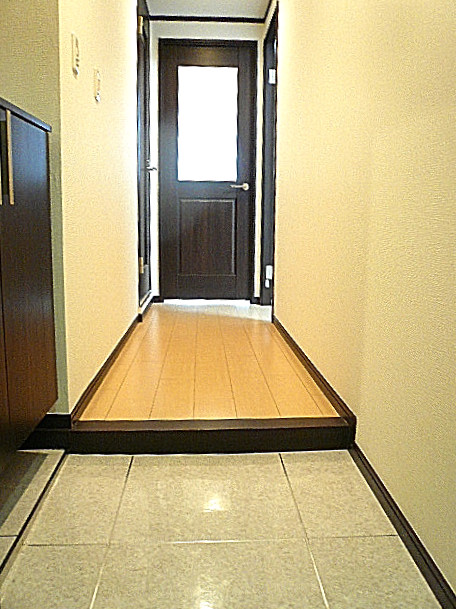 東建マンション学芸大　玄関ホール