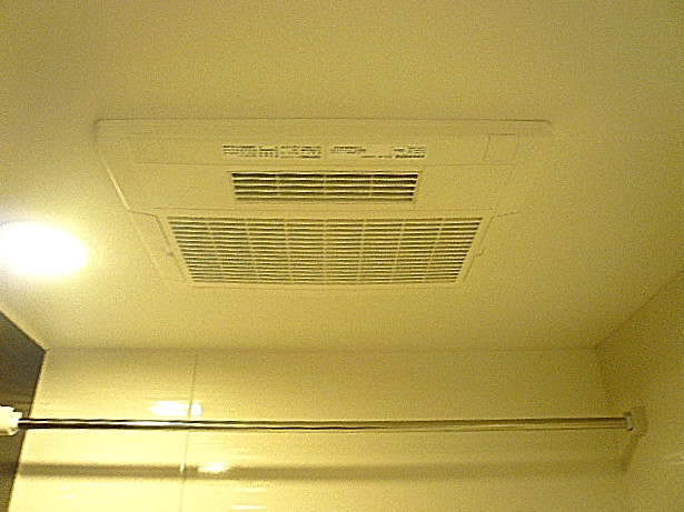 東建マンション学芸大　浴室換気乾燥機