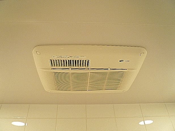 深沢ハウス　浴室換気乾燥機付き204