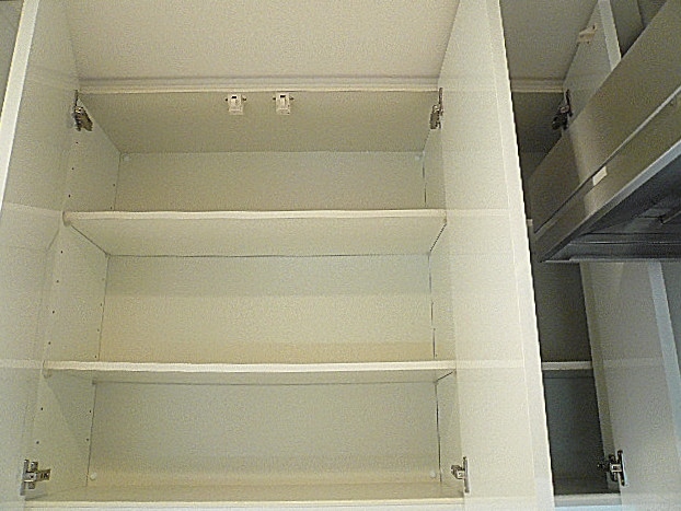 深沢ハウス　キッチン収納204