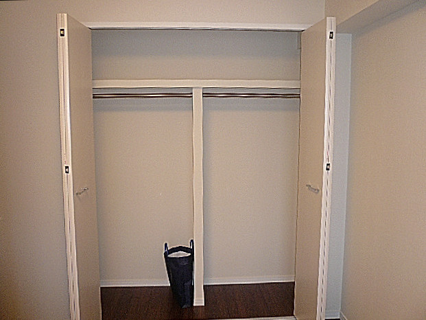 洋室6.3帖　クローゼット