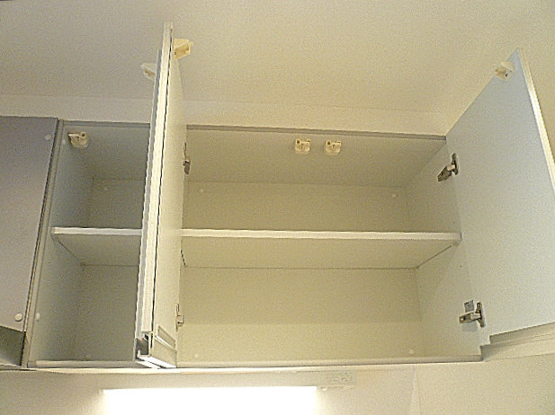 システムキッチン　収納