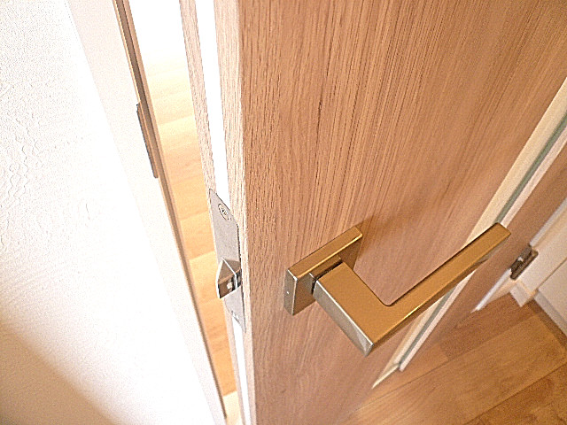 祐天寺第2コーポラス　LDKへの扉