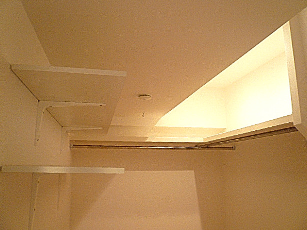 マンション第二恵比須苑　ウォークインクローゼット3帖