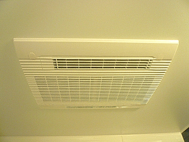 浴室換気乾燥機