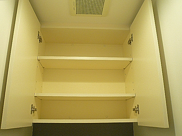 マイキャッスル池尻大橋　吊戸棚