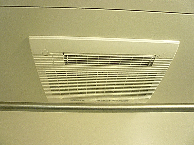 マイキャッスル池尻大橋　浴室換気乾燥付