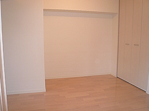 マイキャッスル池尻大橋　洋室6.6帖