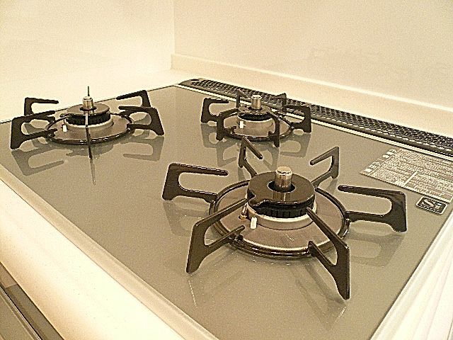 マンション第二恵比須苑　3口コンロ514