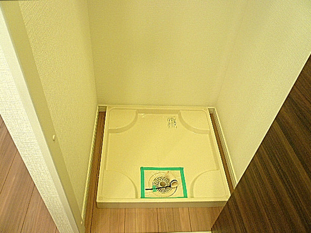 恵比寿グリーンハイム　洗濯機置き場